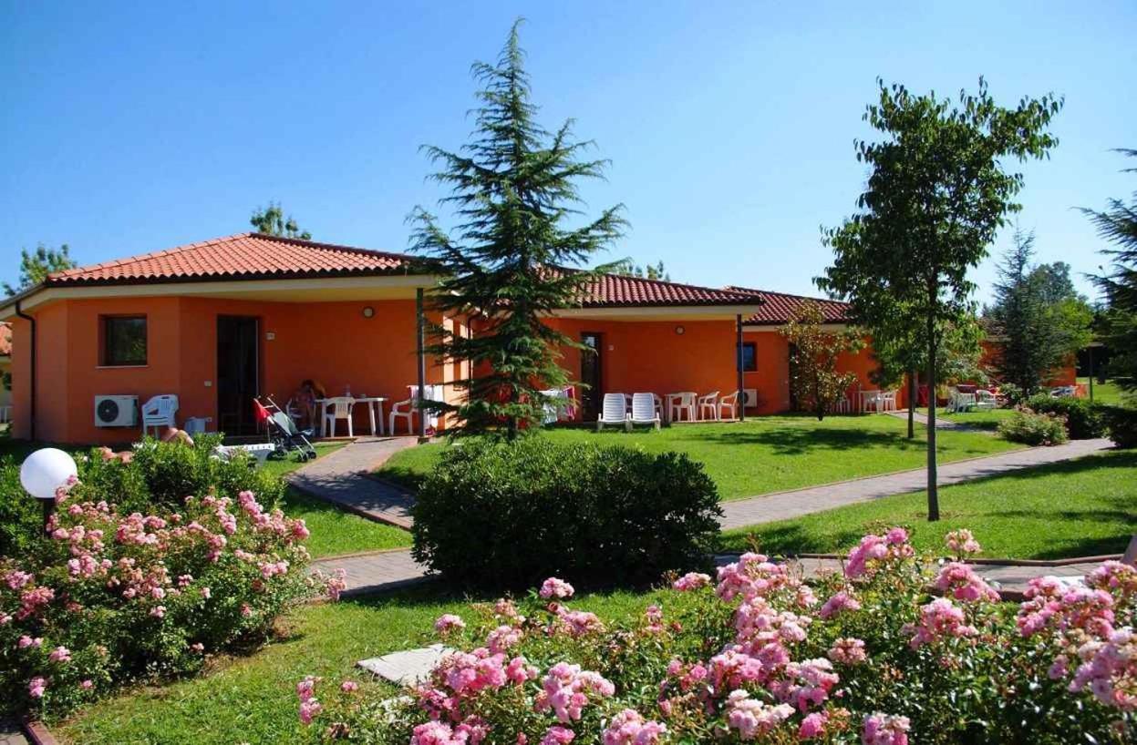 Camping Bella Italia In Peschiera Del Garda - Gardasee Apartment Exterior photo